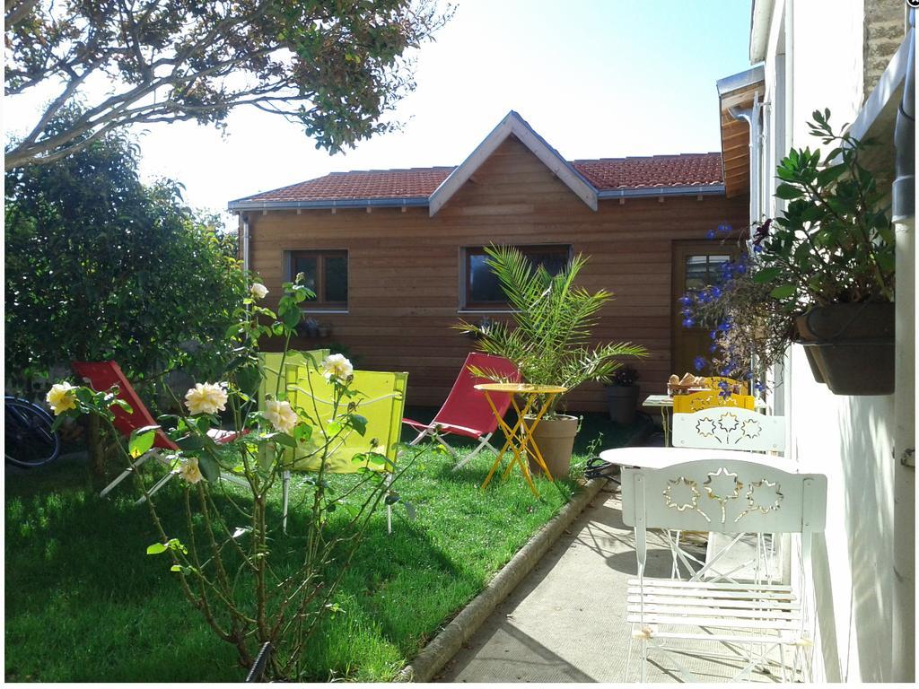 L'Escale Marine - Couette Et Cafe Bed and Breakfast La Rochelle  Eksteriør billede